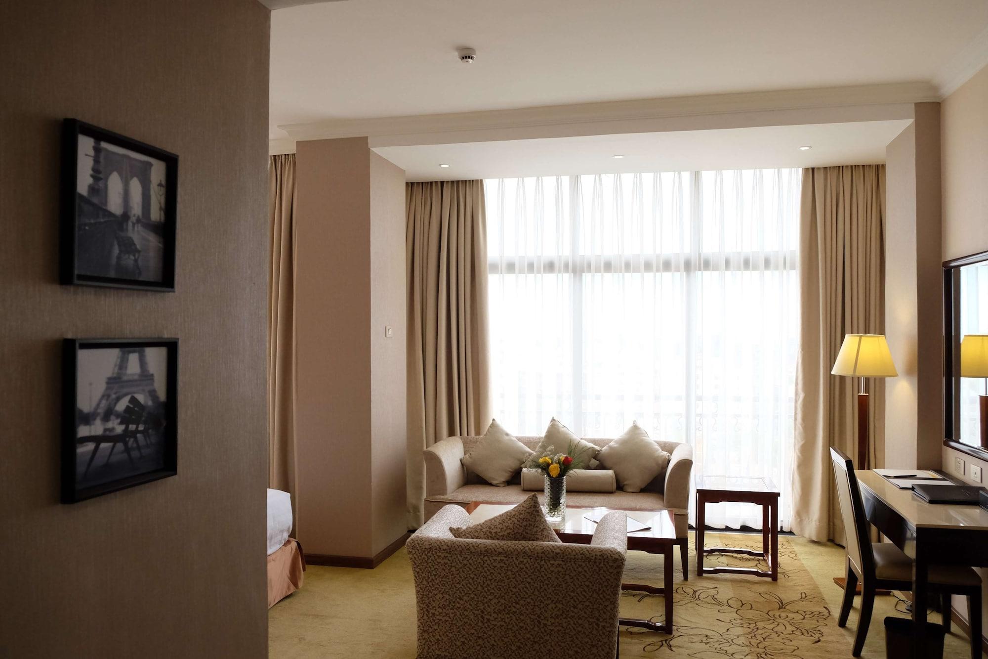 Getfam Hotel Addis Ababa Exterior photo