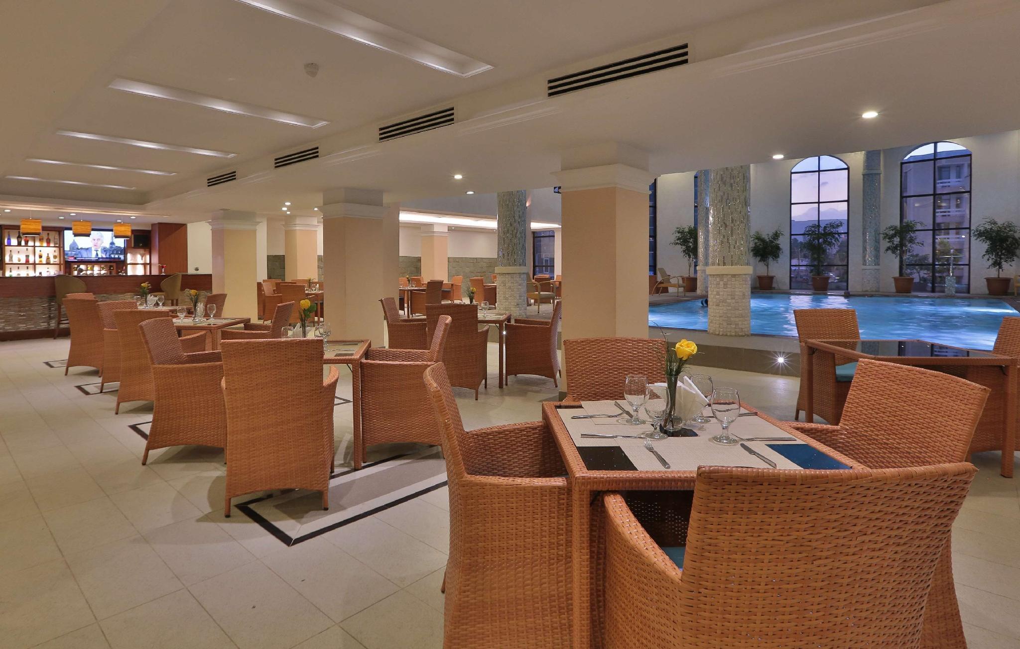 Getfam Hotel Addis Ababa Exterior photo